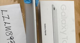 Good
													Samsung Galaxy Tab A8 10.5" 2022 - Unlocked Non-US, Gray, 64 GB, 4 GB, SM-X205, photo 4 of 7