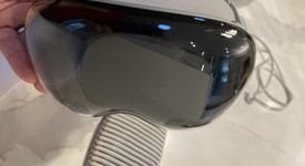 Mint
													Apple Vision Pro - 256 GB, photo 5 of 29