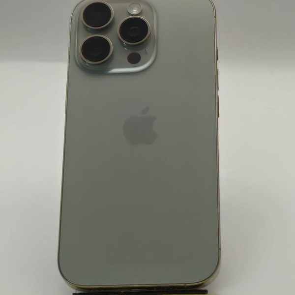 Apple iPhone 16 Pro - Unlocked, 256 GB, Natural, A3083