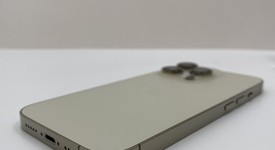 Good
													Apple iPhone 14 Pro - Unlocked, Gold, 128 GB, A2650, photo 5 of 5