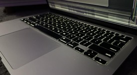 Fair
													MacBook Air 2020 - 13" - Apple M1, Silver, 256 GB, 8 GB, photo 4 of 5