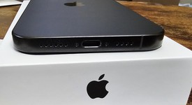 Mint
													Apple iPhone 16 Pro Max - Xfinity, Black, 256 GB, A3084, photo 3 of 8