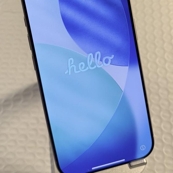 Apple iPhone 17 Pro Max - Unlocked, 2 TB, Silver, A3257