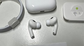 Used
													Apple AirPods Pro 2 - USB-C, photo 2 of 3