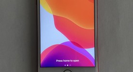 Fair
													Apple iPhone 7 - Unlocked, Red, 128 GB, A1660, photo 3 of 6