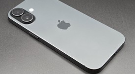 Mint
													Apple iPhone 17 - Unlocked, Black, 512 GB, A3258, photo 2 of 9