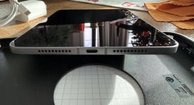 Good
													Apple iPad Mini 7th Gen - Unlocked, Gray, 128 GB, A2995, photo 4 of 10