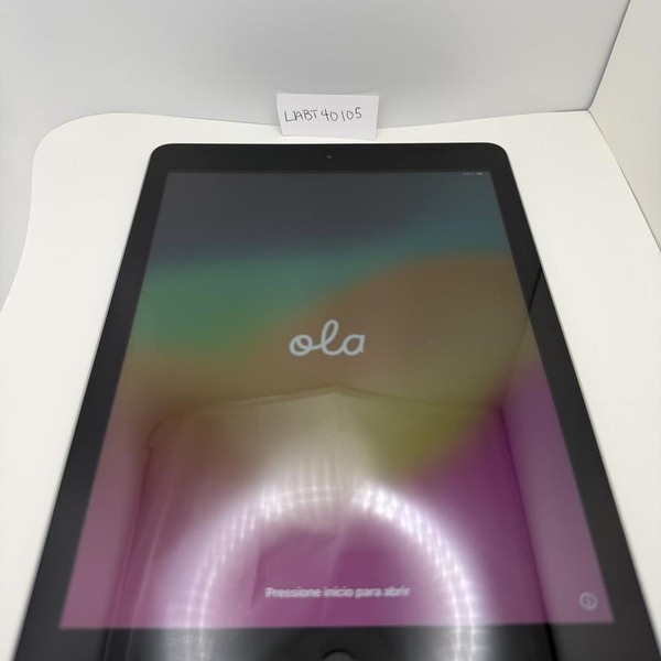 Apple iPad 6th Gen - Wi-Fi, 32 GB, Gray, A1893