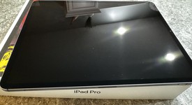 Good
													Apple iPad Pro 12.9" 3rd Gen 2018 - AT&T, Gray, 256 GB, A2014, photo 3 of 16