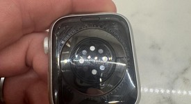 Good
													Apple Watch Series 6 44mm - Unlocked, Silver, A2294 - Cellular, Aluminum, photo 1 of 11