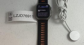 Good
													Apple Watch Ultra 49mm - Unlocked, Titanium, A2622, photo 2 of 14