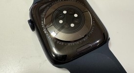 Good
													Apple Watch Series 9 45mm - Unlocked, Midnight, A2984 - Cellular, Aluminum, photo 3 of 13