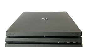 Mint
													PlayStation 4 Pro - Black, 1 TB, Standard, photo 4 of 12