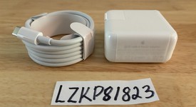 Good
													MacBook Air 2020 - 13" - Apple M1, Gray, 256 GB, 8 GB, photo 2 of 10
