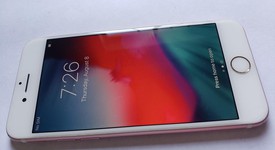 Good
													Apple iPhone 7 - Unlocked Non-US, Rose Gold, 128 GB, A1779, photo 2 of 7