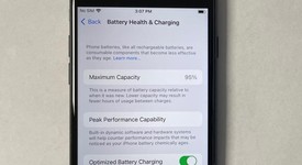 Good
													Apple iPhone SE 3rd Gen 2022 - Unlocked, Midnight, 64 GB, A2595, photo 4 of 10