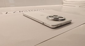 Mint
													OnePlus 13 - Unlocked, Arctic Dawn, 512 GB, 16 GB, photo 5 of 15