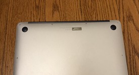 Good
													MacBook Air 2017 - 13" - I5, Silver, 128 GB, 8 GB, photo 4 of 10