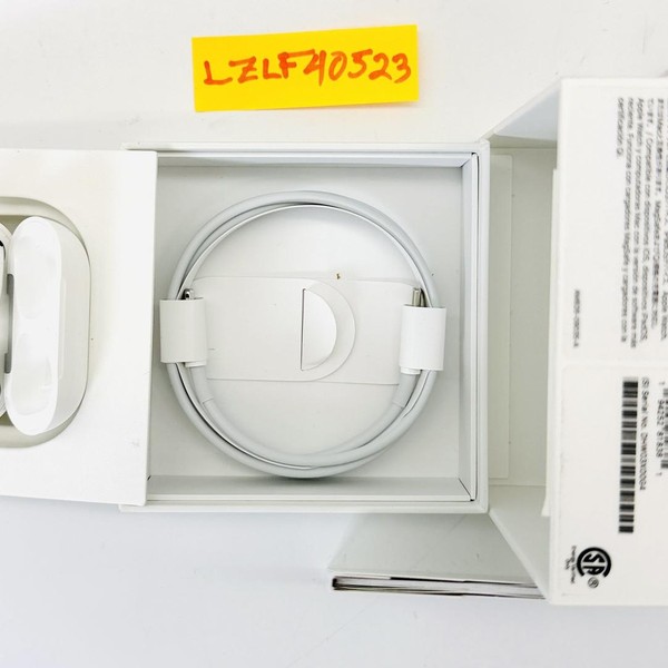 Apple AirPods 3rd Gen - Lightning Case