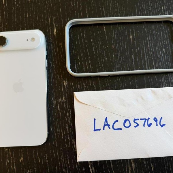 Apple iPhone Air - Unlocked, 512 GB, Sky Blue, A3260