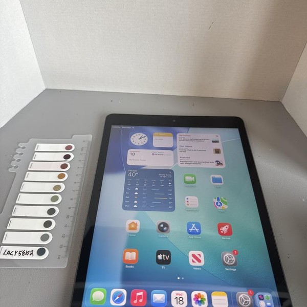 Apple iPad 9th Gen - Unlocked, 64 GB, Gray, A2603