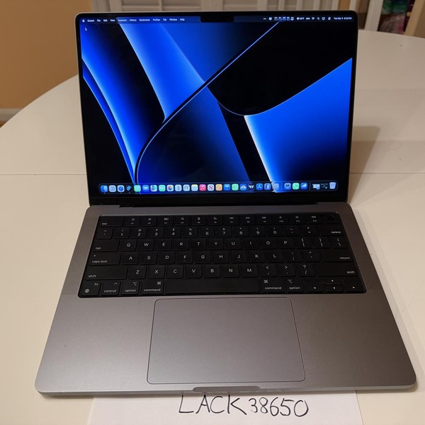 MacBook Pro 2021 - 14 inch - 1 TB, Gray, 16 GB, Apple M1 Pro 10-core