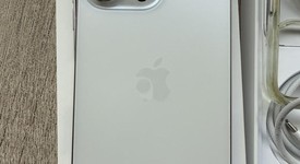 Good
													Apple iPhone 15 Pro Max - Unlocked, White, 256 GB, A2849, photo 2 of 9