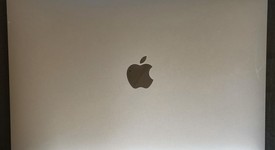 Good
													MacBook Air 2019 - 13" - I5, Gray, 512 GB, 8 GB, photo 3 of 11