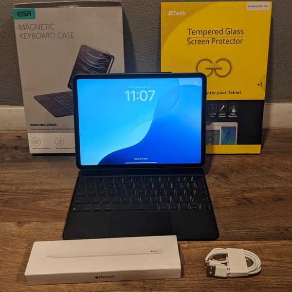 Apple iPad Pro 11 inch 2nd Gen 2020 - Wi-Fi, 128 GB, Gray, A2228