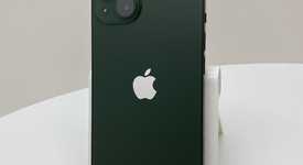 Mint
													Apple iPhone 13 - Unlocked, Green, 128 GB, A2482, photo 3 of 6