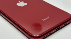 Good
													Apple iPhone SE 3rd Gen 2022 - Unlocked, Red, 128 GB, A2595, photo 4 of 7