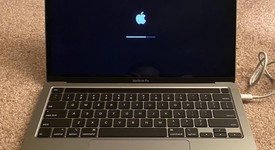 Mint
													MacBook Pro 2020 - 13" - I5, Gray, 1 TB, 16 GB, photo 3 of 10