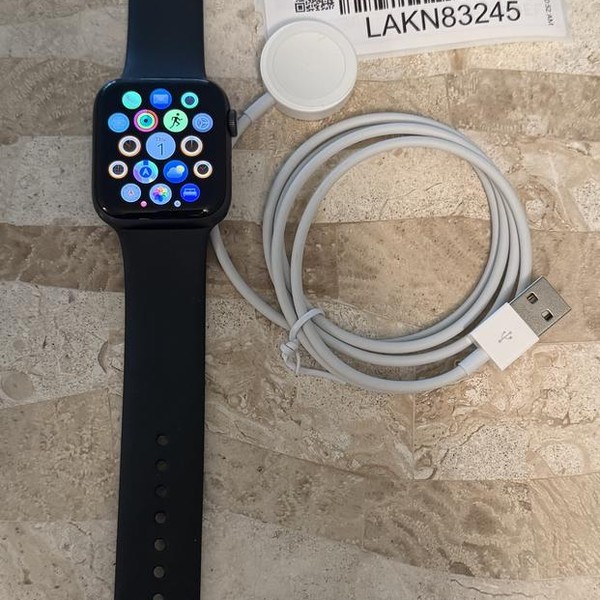 Apple Watch Series 6 44mm - Gray, A2292 - GPS, Aluminum
