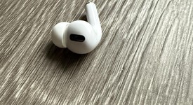 Used
													Apple AirPods Pro - Wireless Case, photo 4 of 8