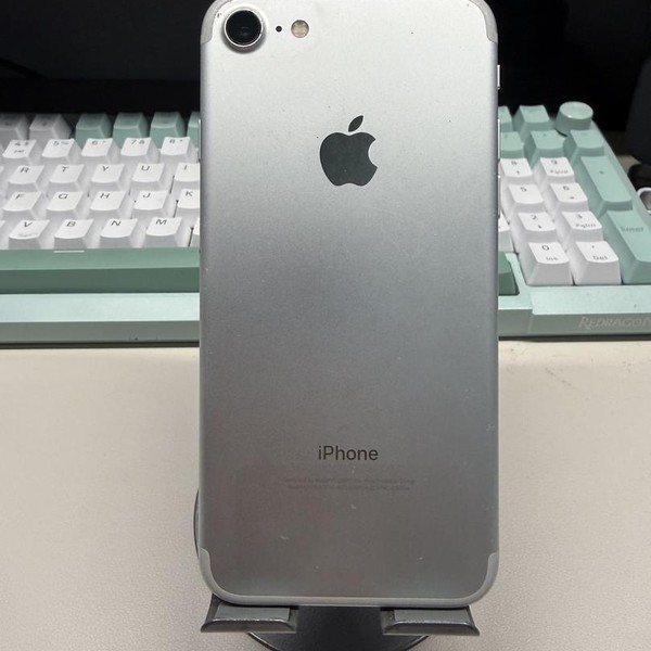 Apple iPhone 7 - Unlocked, 32 GB, Silver, A1778, GSM