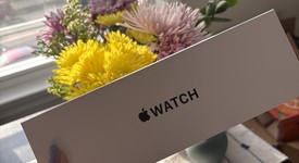 New
													Apple Watch SE 2nd Gen 40mm - Midnight, A2722 - GPS, Aluminum, photo 2 of 4