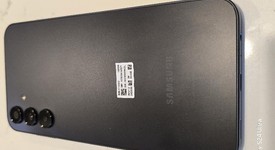 Mint
													Samsung Galaxy A15 5G - Unlocked, Black & Blue, 128 GB, 6 GB, photo 3 of 11