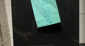 New
													Microsoft HoloLens 2, photo 2 of 5