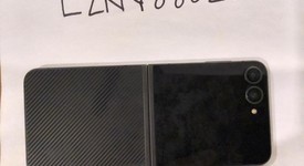 Good
													Samsung Galaxy Z Flip6 - Unlocked, Black, 256 GB, 12 GB, SM-F741U1, photo 1 of 14