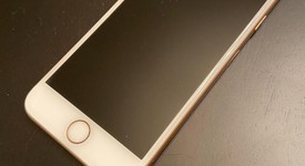 Mint
													Apple iPhone 8 - Verizon, Gold, 64 GB, A1863, photo 2 of 12