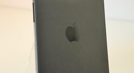 Mint
													Apple iPhone 15 - Unlocked, Black, 128 GB, A2846, photo 2 of 9