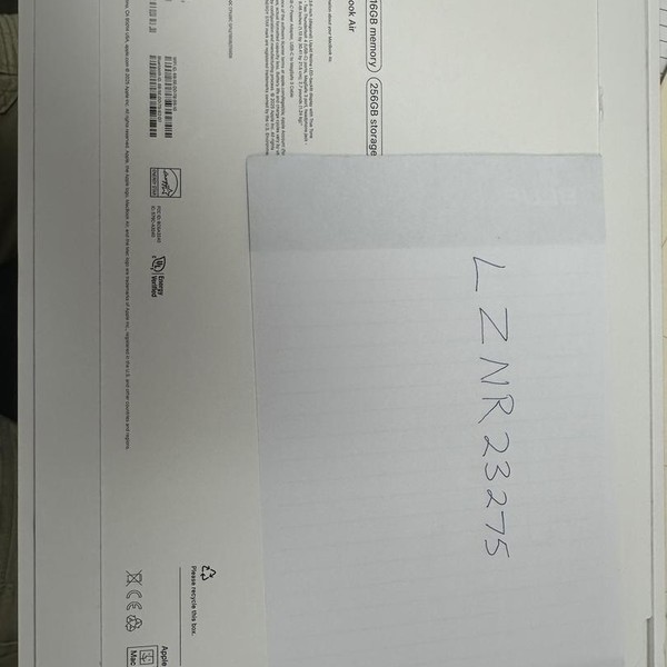 MacBook Air 2025 (M4) - 13 inch - 256 GB, Silver, 16 GB, Apple M4