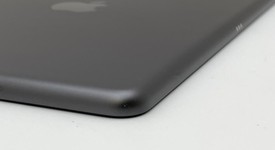 Fair
													Apple iPad 9th Gen - Unlocked, Gray, 64 GB, A2603, photo 5 of 6