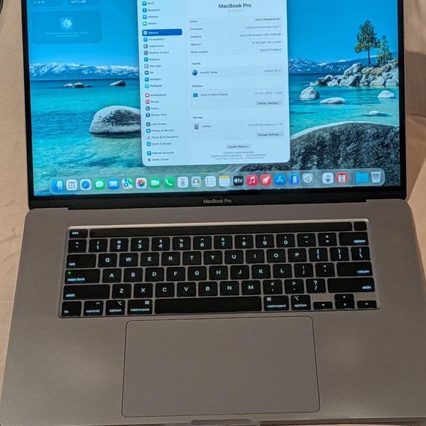 MacBook Pro 2019 - 16 inch - 1 TB, Gray, 32 GB, Intel Core i7