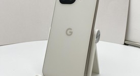 Good
													Google Pixel 9a - Unlocked, Porcelain, 128 GB, 8 GB, photo 3 of 5