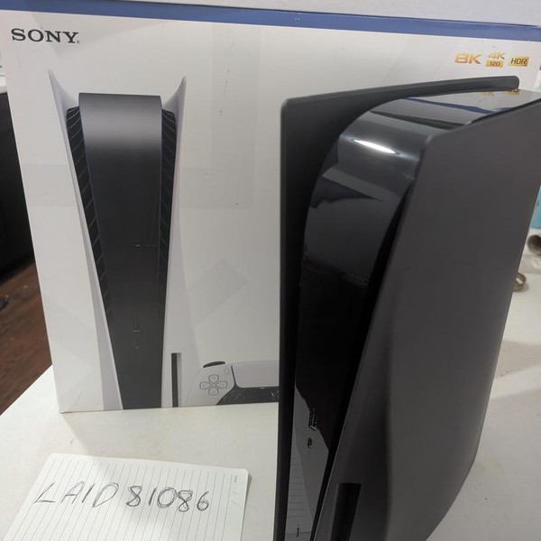 PlayStation 5 Standard Edition (2020) - 825 GB, White, Standard Edition