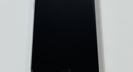 Fair
													Apple iPhone SE 2nd Gen 2020 - Unlocked, White, 256 GB, A2275, photo 2 of 7