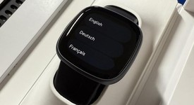Good
													Fitbit Versa 4 - Graphite, photo 3 of 9