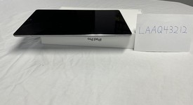 Good
													Apple iPad Pro 12.9" 2nd Gen 2017 - Unlocked, Silver, 64 GB, photo 5 of 11