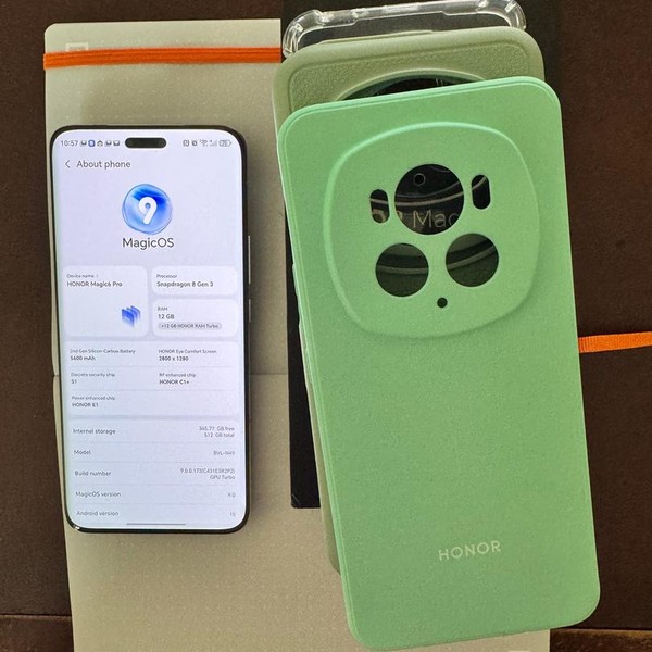 Honor Magic6 Pro - Unlocked Non-US, 512 GB, Green, 12 GB